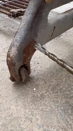 Four Edged Eccentric Drill Bit Skewed Head Serrated Tile Drill Bit High Hardness Concrete Drill Bit Set Drilling Tool